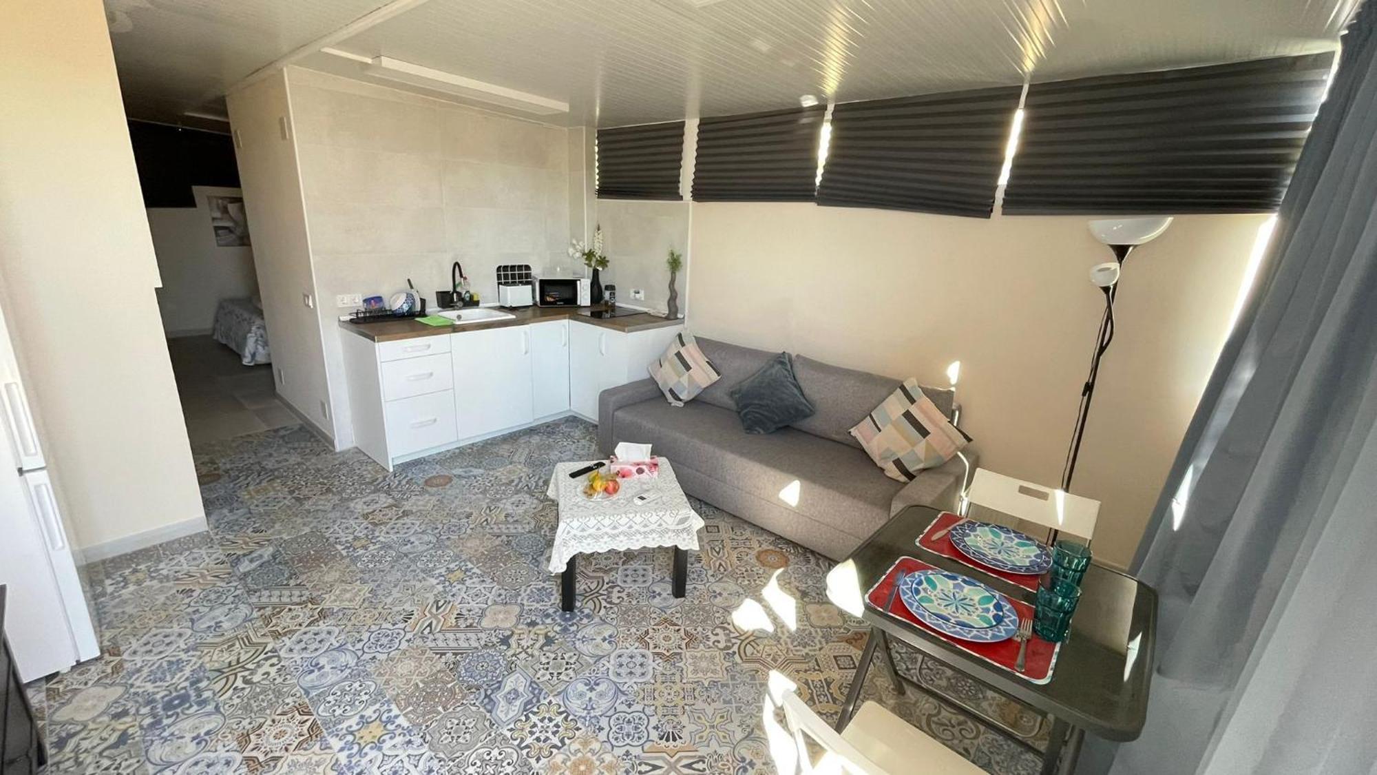 Luxury Estudio Ch&h Apartment